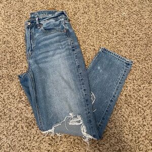 American Eagle mom jeans